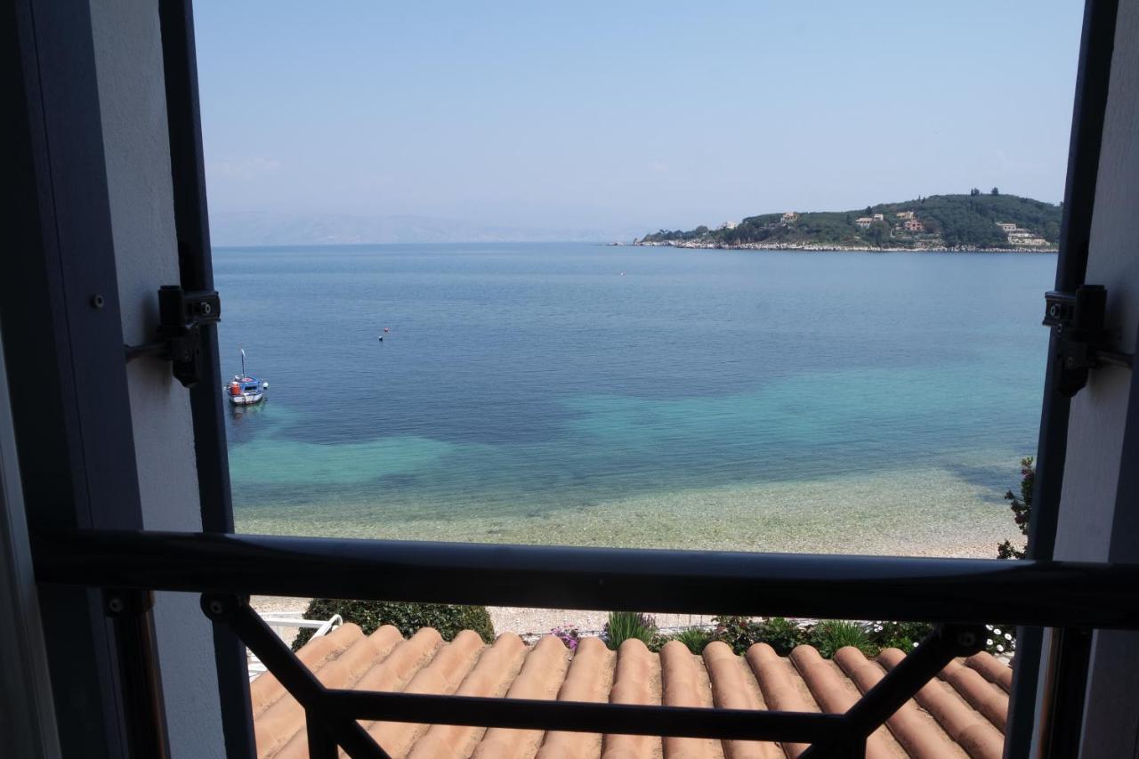 Imerolia Beach Villa Kassiopi Corfu Exterior photo