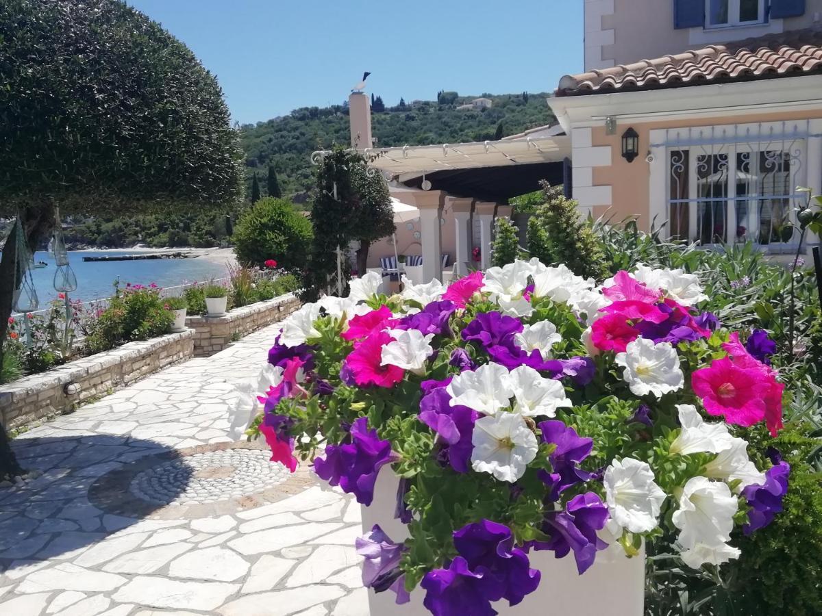 Imerolia Beach Villa Kassiopi Corfu Exterior photo