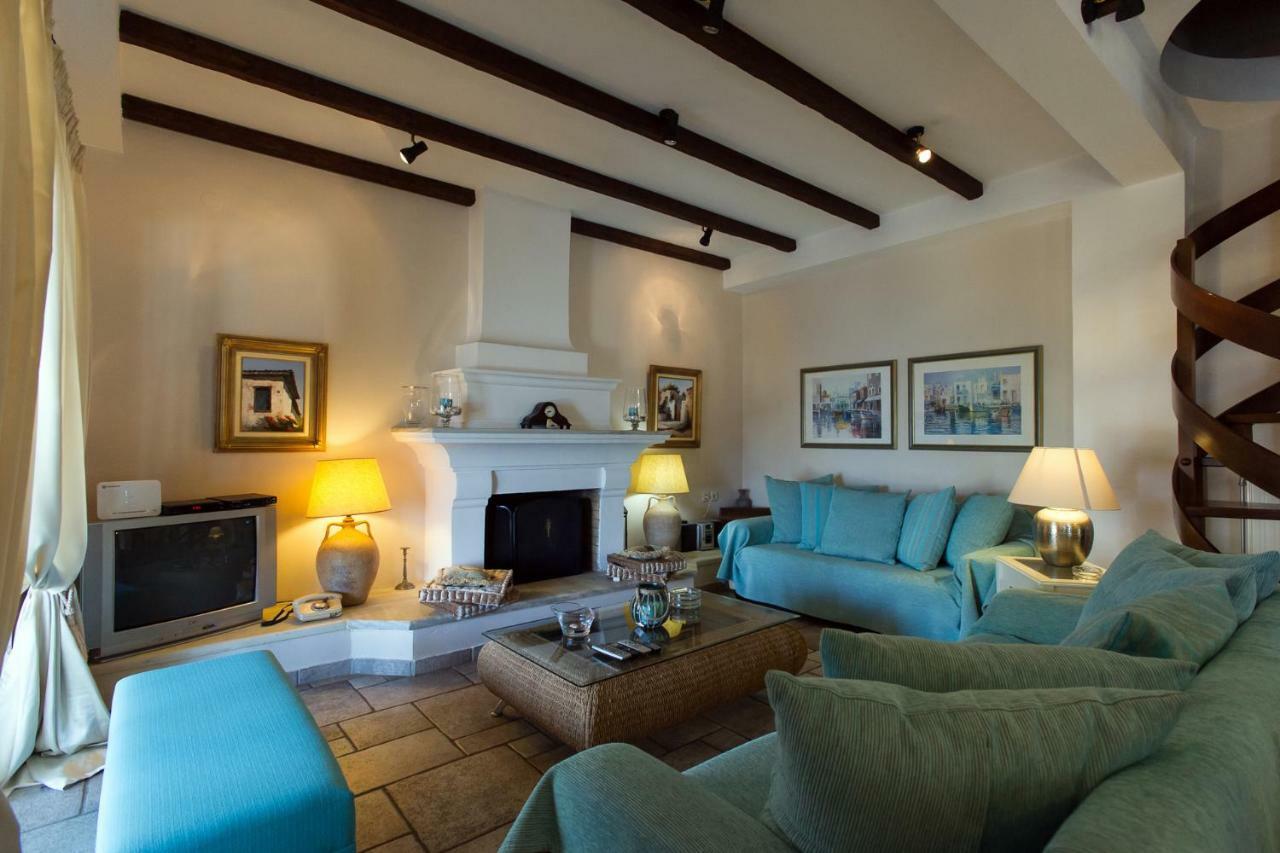 Imerolia Beach Villa Kassiopi Corfu Exterior photo
