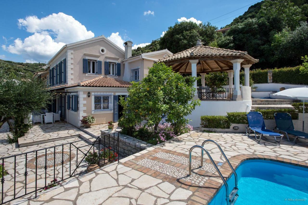 Imerolia Beach Villa Kassiopi Corfu Exterior photo